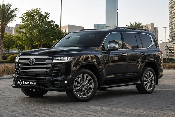 Sewa New Land Cruiser VXR dengan Sopir di Bali