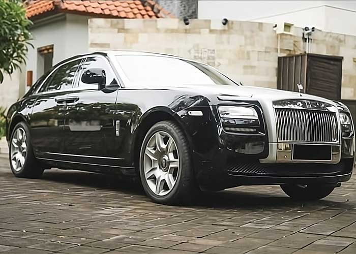 Sewa Rolls Royce di Bali